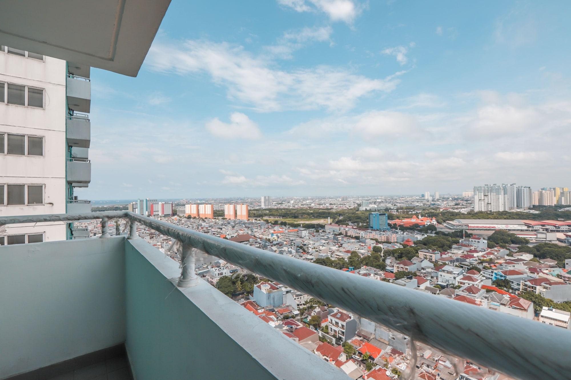 Flagship 210 Amethyst Kemayoran Jakarta Buitenkant foto